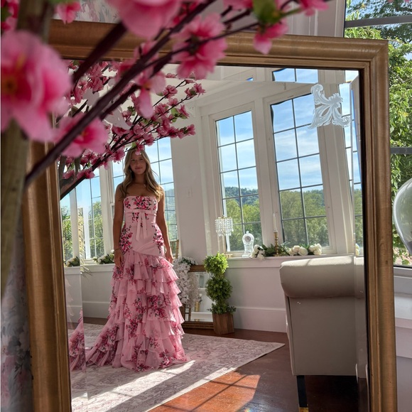 Sherri Hill Pink Strapless Ruffled Gown - Picture 2 of 3